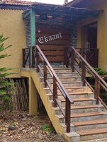 Entrada de la propiedad