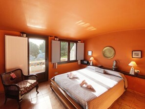 3 slaapkamers, een strijkplank/strijkijzer