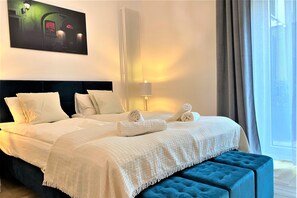 Premium Apartment, 1 Bedroom, Terrace, City View - erApartments Mennica Residence (Warsaw)