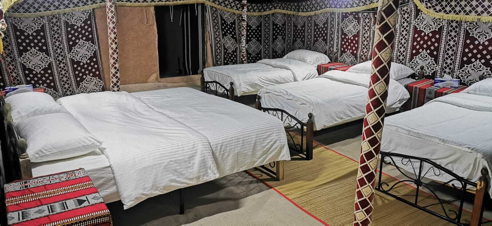 Tent | Rollaway beds