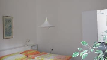 Basic Room | Blackout curtains, free WiFi, bed sheets