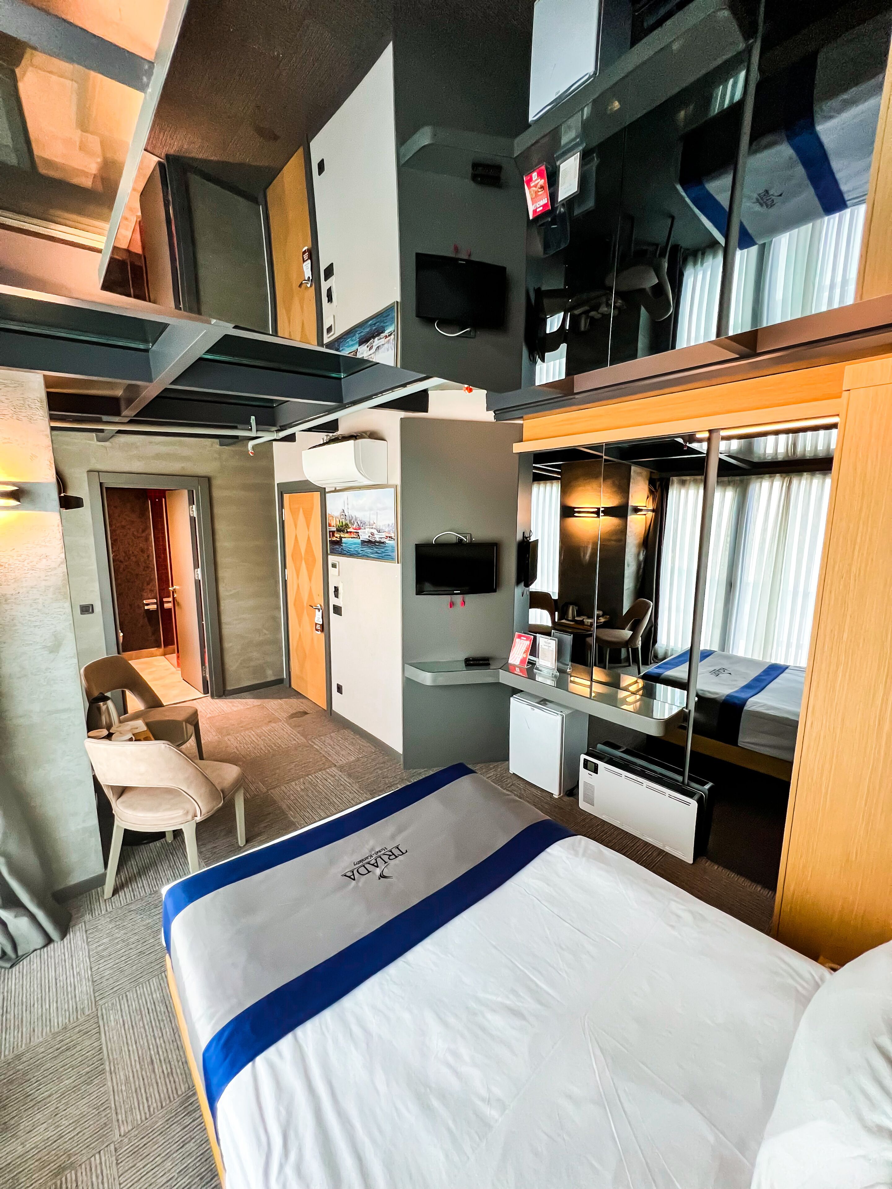 superior double room, terrace, annex building | 1 bedroom, premium bedding, minibar, in-room safe