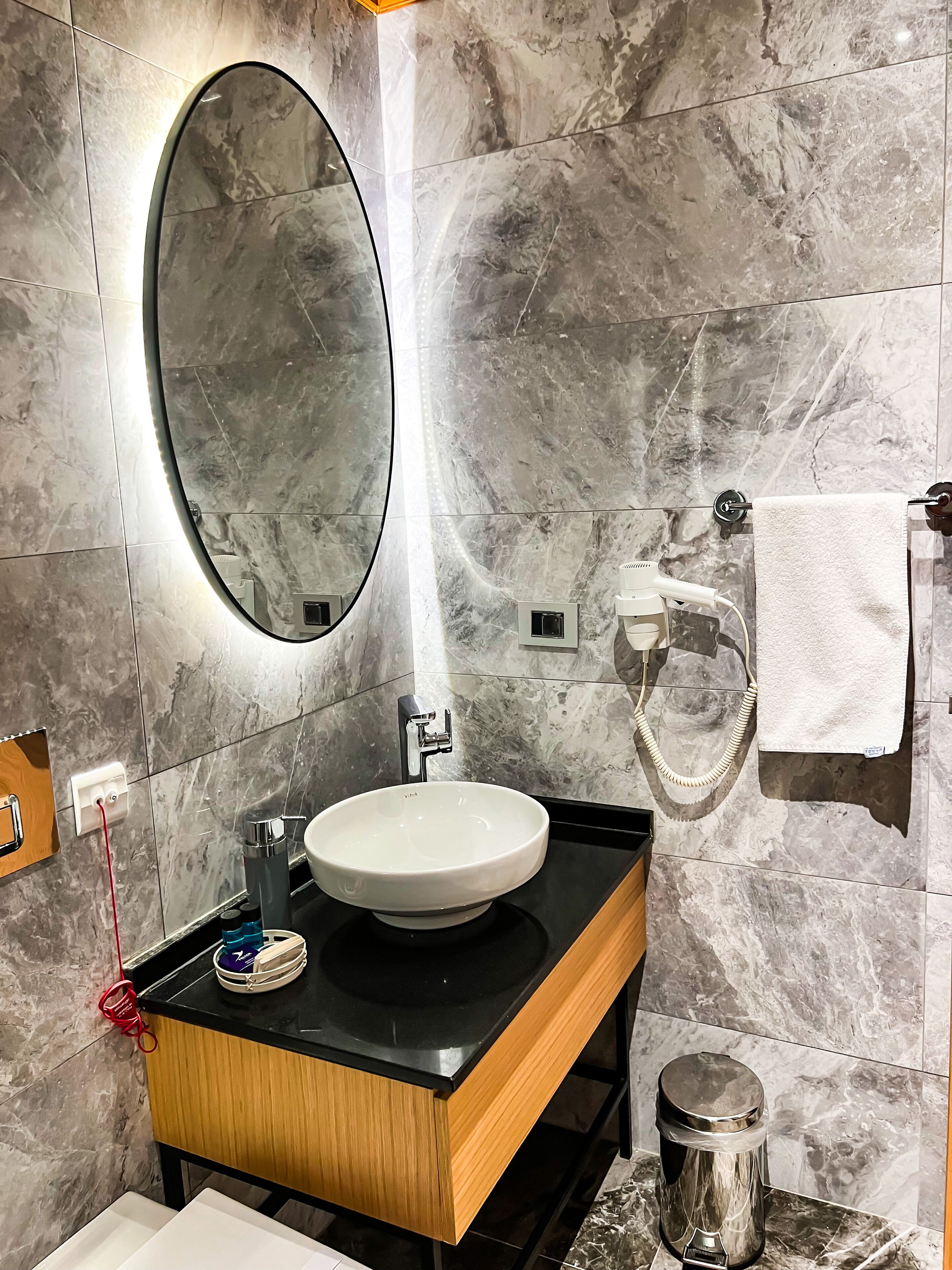 superior double room, annex building | bathroom | shower, free toiletries, hair dryer, slippers