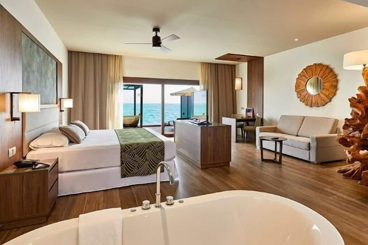 1 habitación, edredón, minibar y caja de seguridad en la habitación