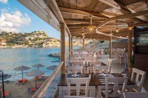 Se sirven desayunos, comidas y cenas