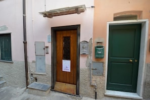 Property entrance - Narcisa (Portovenere)
