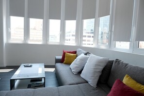 Comfort-Apartment, Stadtblick | Wohnbereich