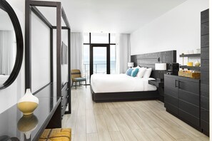 Habitación Deluxe, 1 cama King size, acceso para personas con movilidad reducida, frente al océano | 1 habitación y caja de seguridad en la habitación 