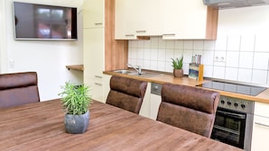 Comfort Apartment | In-room dining - Uferpromenade (Waren (Müritz))