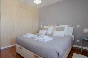 City Apartment, 2 Bedrooms, Balcony