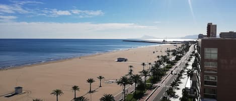 Accommodatie ligt op het strand