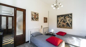 Room - Exclusive Art Apartment (La Spezia)