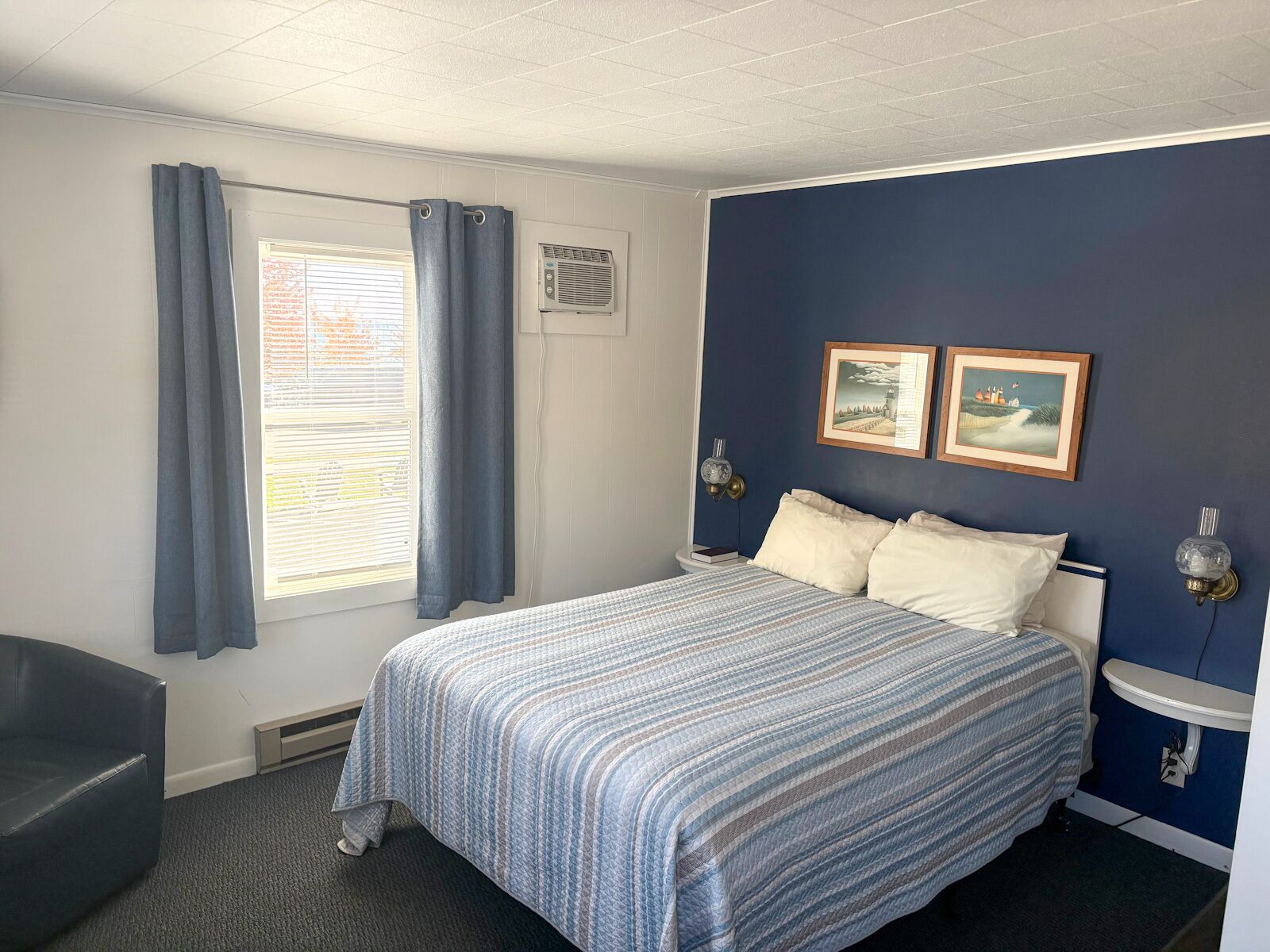 Economy Double Room, Ensuite (1st & 2nd Floor, Non-ADA)