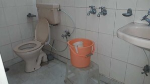 Deluxe Room | Bathroom