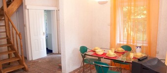 Raisa guest house in the garden with 2 rooms (ground floor 1. Floor, kitchen, luxury bathroom) 