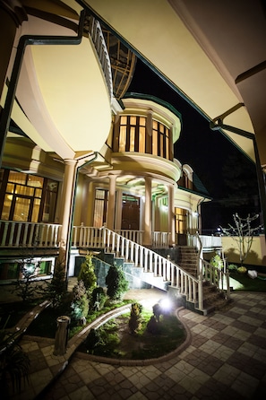 Business Suite, 1 Queen Bed, Non Smoking, Courtyard View | View from room - Twins Hotel (Dushanbe)