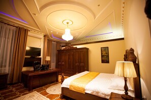 Business Suite, 1 Queen Bed, Non Smoking, Courtyard View | In-room safe, desk, blackout drapes, rollaway beds - Twins Hotel (Dushanbe)