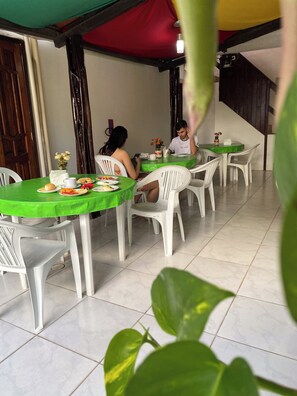 TV de tela plana 32 polegadas com canais a cabo, TV