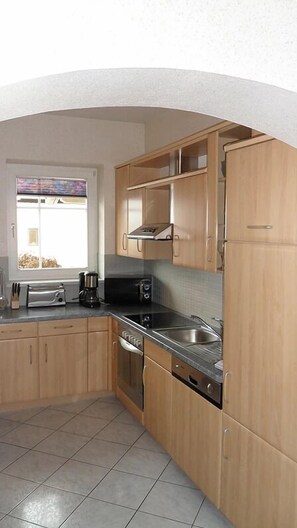 Apartment (HOCHEISER) | Eigene Küche | Wasserkocher, Toaster