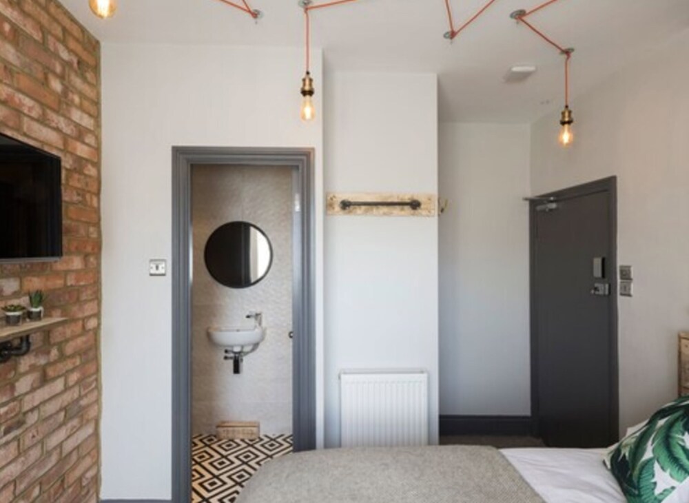 One Broad Street by null