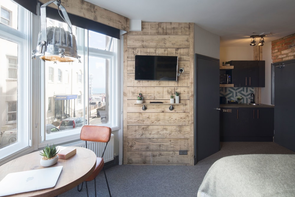 One Broad Street by null