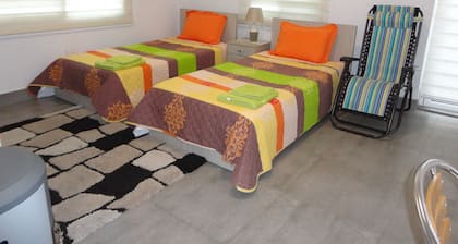 Byblos Town Square, Studio