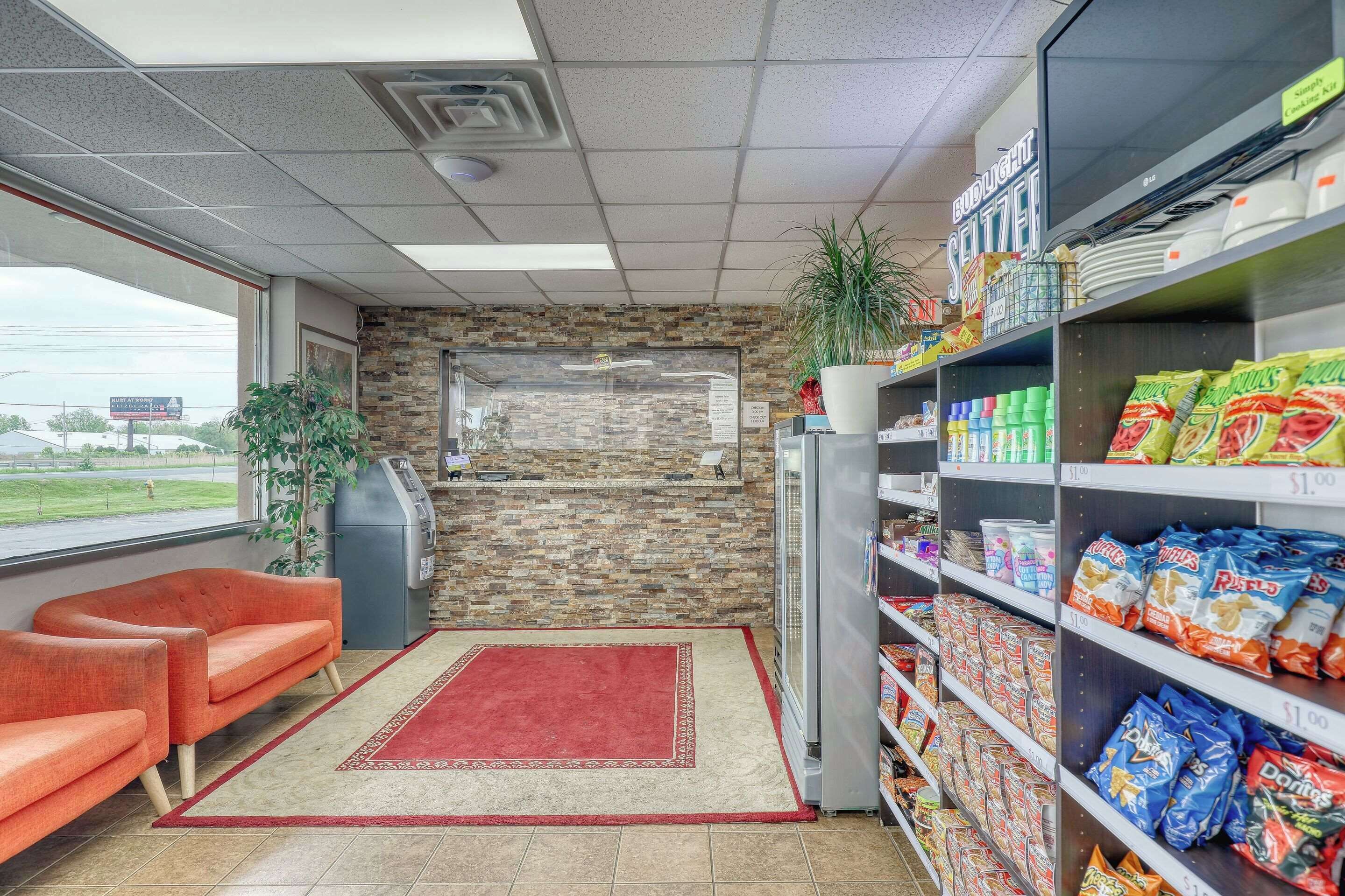 Foto - Econo Lodge Neenah