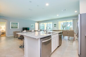 วิลล่า (Multiple Bedrooms) | ครัวส่วนตัว