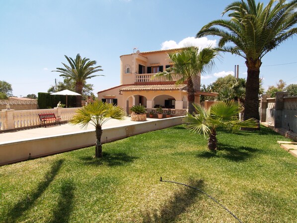 Terrace/patio - Villa López, S´Amarador natural park (Santanyí)