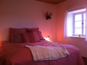 Family House, Multiple Beds | 6 bedrooms, individually decorated, individually furnished