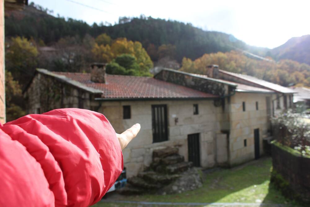 Mountain Cottage close to Sanctuary of Peneda, Gavieira - Arcos de Valdevez