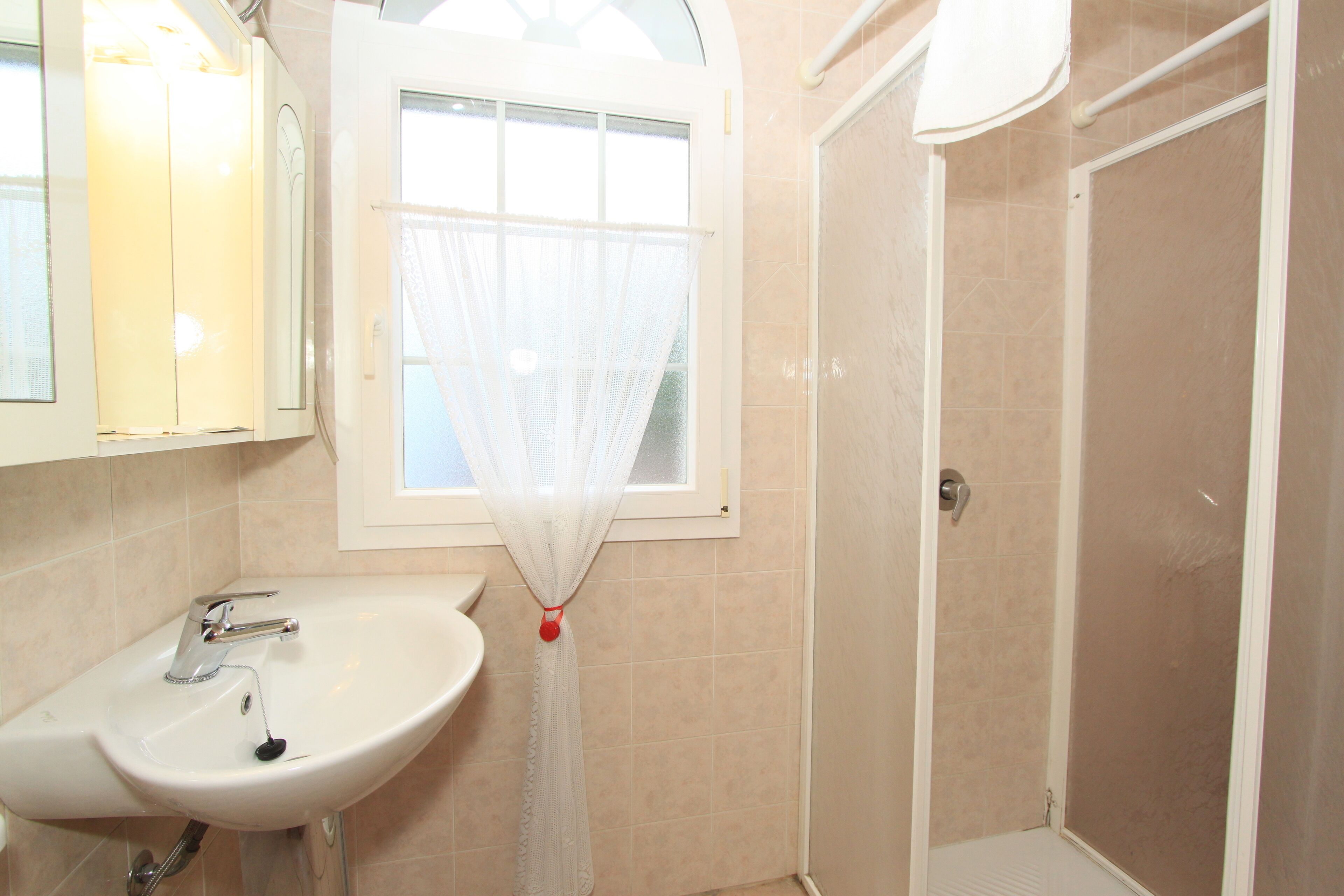 Maison Classique, 2 chambres (Appennini 20/d) | Salle de bain | Douche, bidet