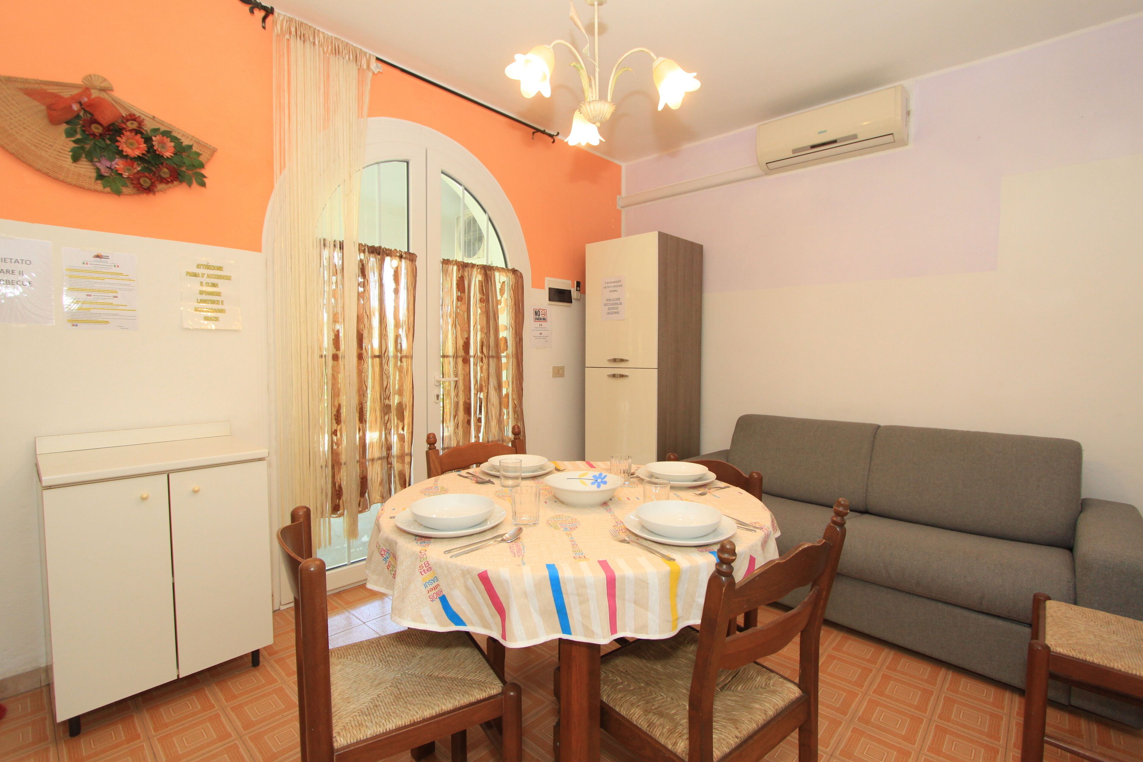 Classic House, 1 Bedroom (Appennini 20/b) | Living area | TV