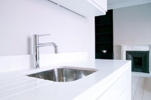 Apartment, 1 Bedroom | Private kitchen