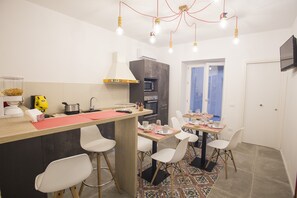 Dining - "OFFER" - Piazza Pretoria (Palermo)