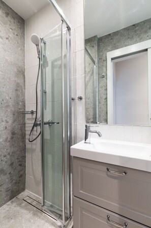 Apartment, 3 Bedrooms | Bathroom | Shower, free toiletries, hair dryer, towels - UPSTREET Elegant Luminous 3BD Apt-Kolonaki (Athens)
