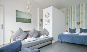 Basic Apartment, 1 Double Bed, Non Smoking | Living area | Flat-screen TV - Alcam Pau Claris (Barcelona)