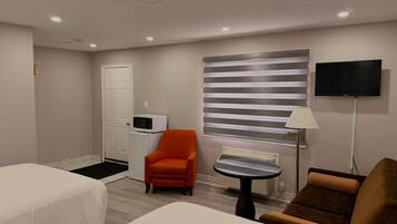 Chambre familiale double, non-fumeur | Accès au Wi-Fi (inclus), literie fournie, accessible en fauteuil roulant