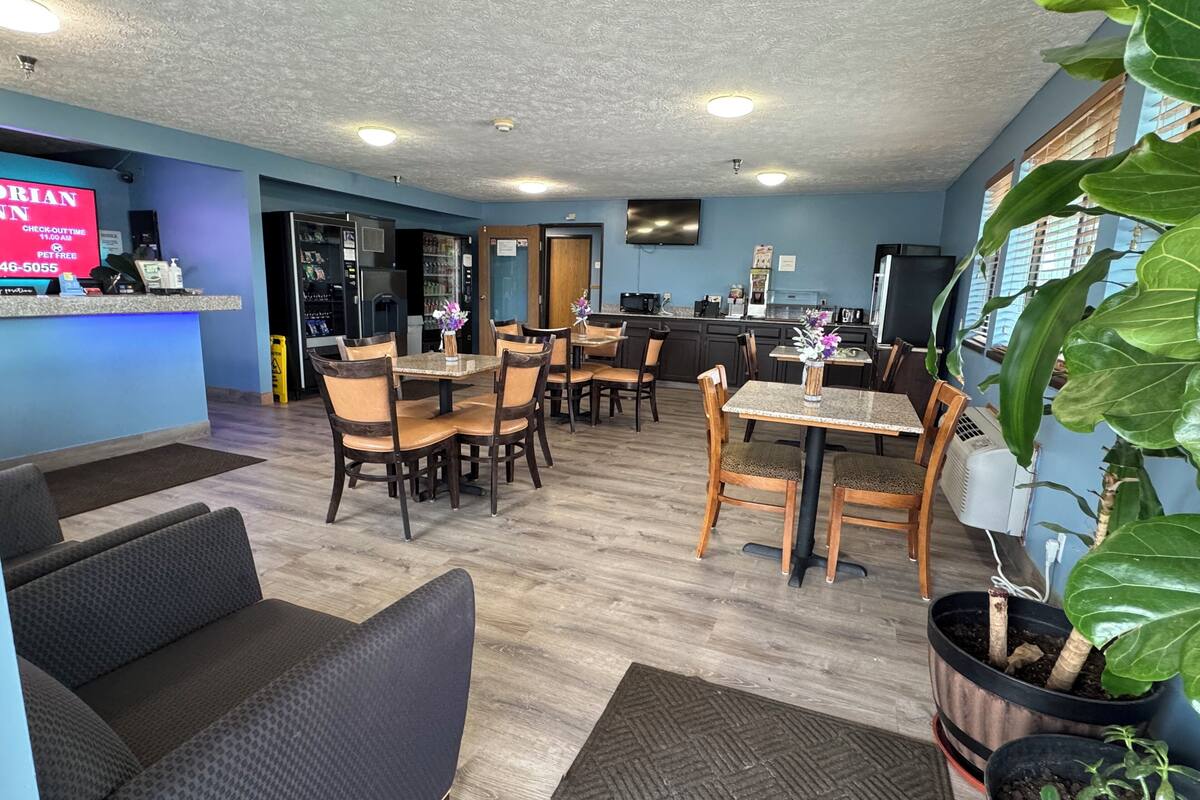 free daily on-the-go breakfast