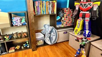 Nhà (5 Bedrooms) | 6 phòng ngủ, bộ đồ giường cao cấp