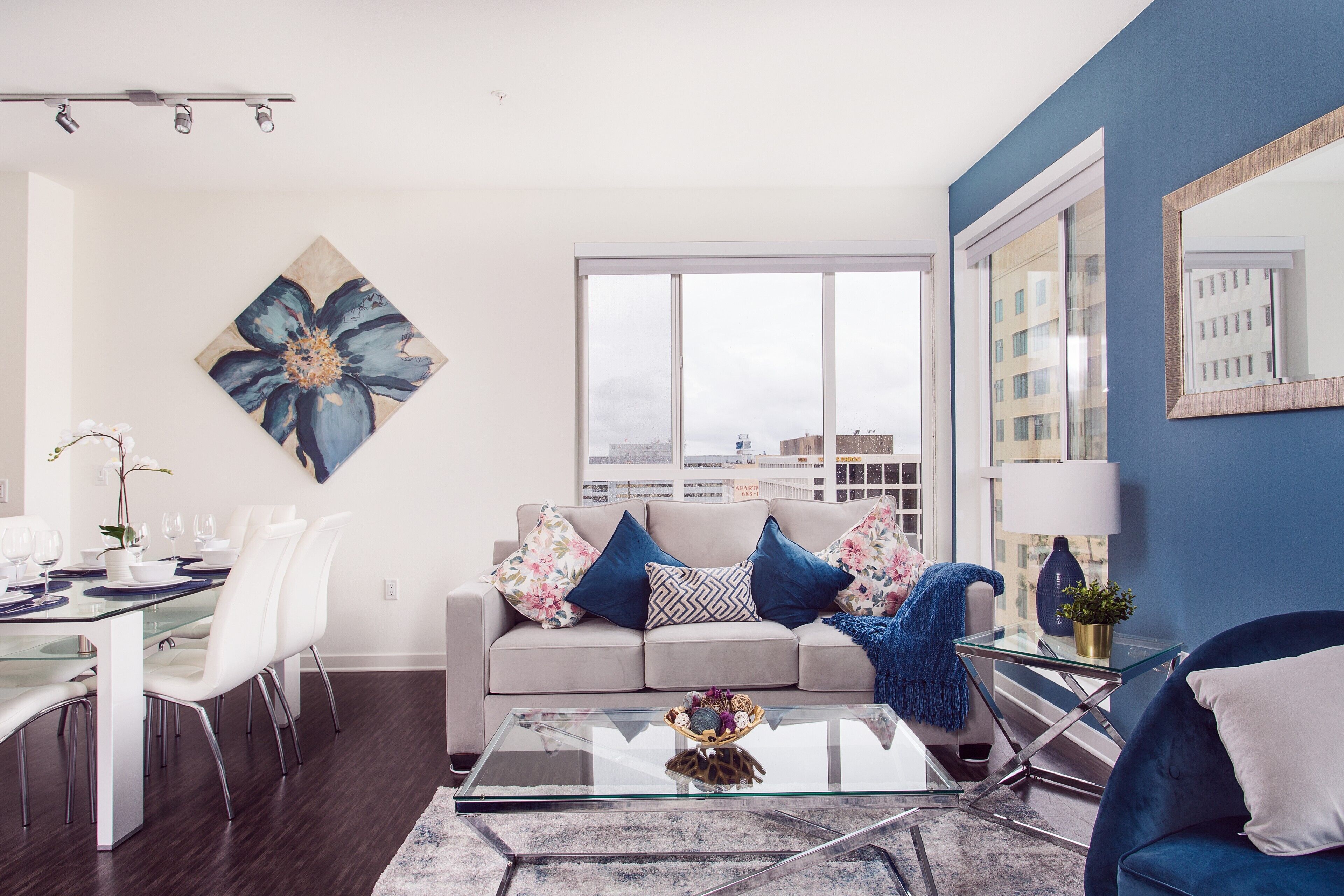 Premier Apartment | Living area | 50-inch Smart TV with cable channels, TV, Netflix