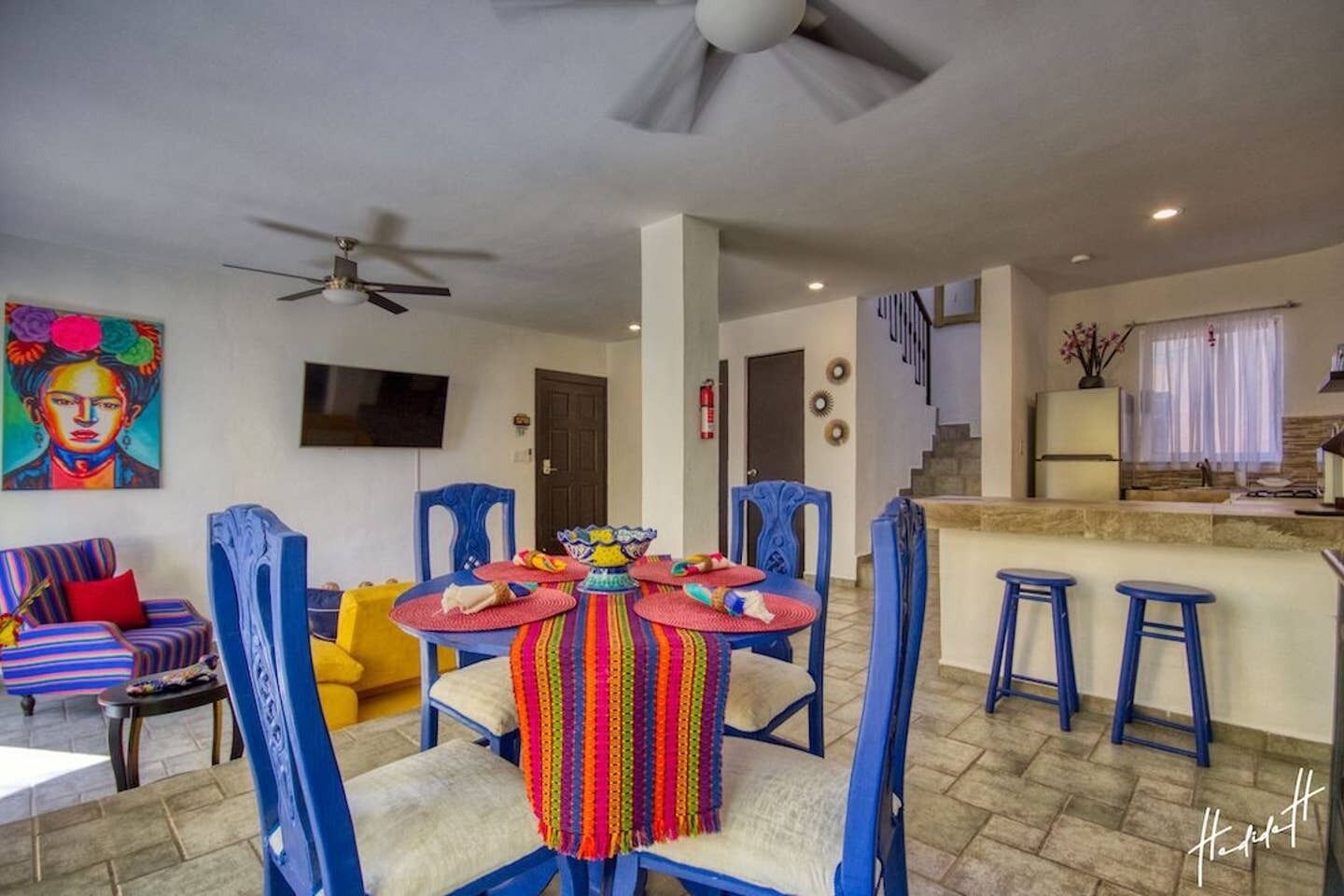 comfort villa, 2 bedrooms, pool access | in-room dining