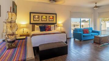 Deluxe Studio, 1 Queen Bed with Sofa bed, Pool Access | In-room safe, blackout curtains, iron/ironing board, free WiFi