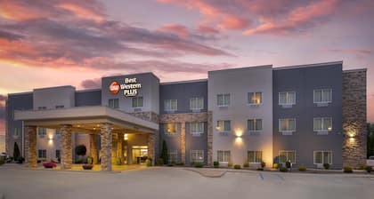 Best Western Plus Parkside Inn & Suites