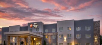 Best Western Plus Parkside Inn & Suites