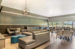 Free daily full breakfast