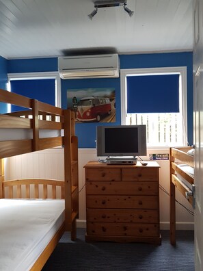 3 Schlafzimmer, Bügeleisen/Bügelbrett, WLAN