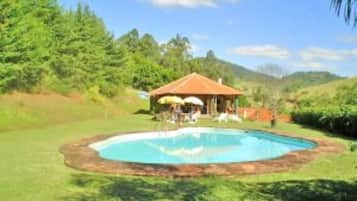 Piscina externa