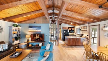 Smart-TV, peis, videospill og bøker