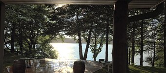 湖濱藏身處飯店